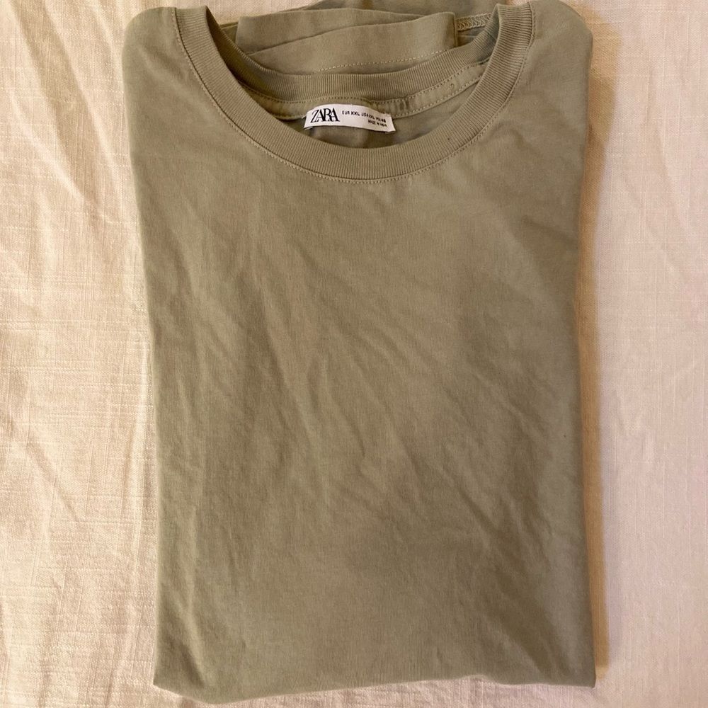 Zara T-Shirt